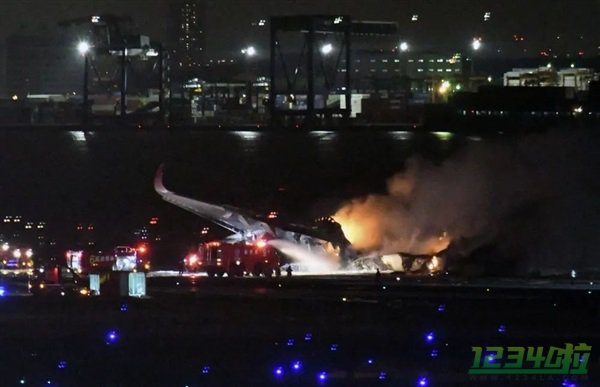 日本认定飞机相撞为航空事故！日航取消116架次航班 影响近2万人